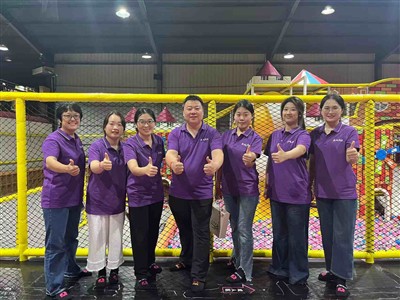 Liantu Company Organized A Trampoline-themed Team-building Activity For Its E...